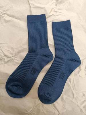 汗麻与抗菌丙纶深蓝色冬袜和黑色冬袜 精梳棉冬季袜子