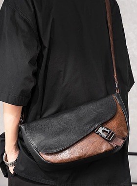 男包横款潮男骑行后背挎包单肩包复古通勤小包潮流街头挎包邮差包