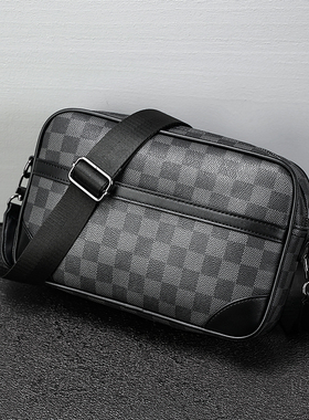 轻奢潮男时尚格纹男款小方包轻商务通勤单肩包ipad斜挎包男包2026