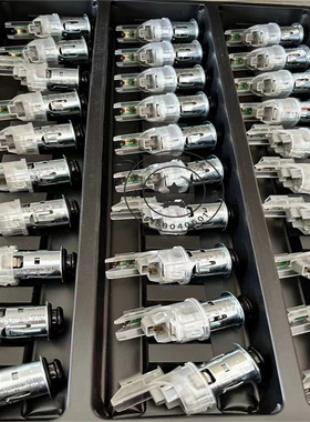 适用奔驰C200C260C180E260E300GLCS400S450S320 点烟器 底座 总成