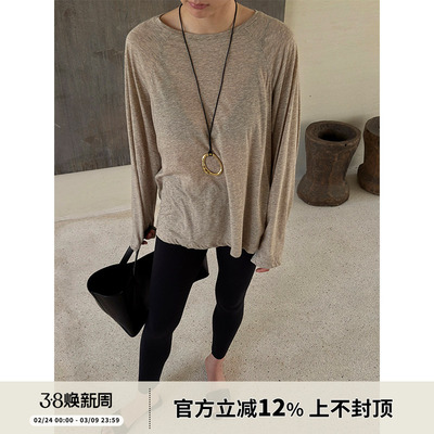 SOTHEA 2025年春季柔垂棉质極简复古色调宽开领插肩袖慵懒长袖T恤