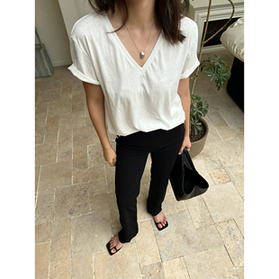 SOTHEA日常通勤实用主义 洗水亚麻风微透V领宽松纯色T恤短袖女夏