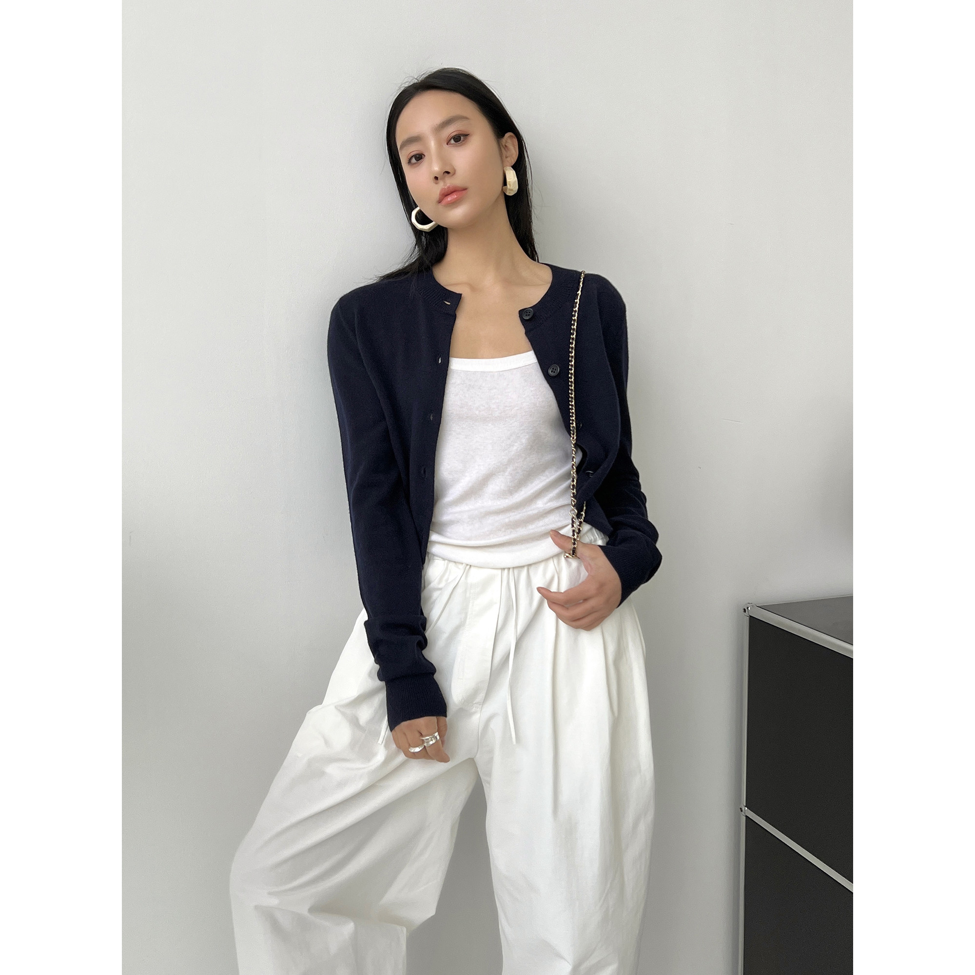 SOTHEA 简约百搭短款春季针织上衣 1oo%荃羊毛圆领长袖开衫外套女,女装/女士精品,毛针织衫,淘宝优惠券,粉丝福利购,淘宝优惠卷