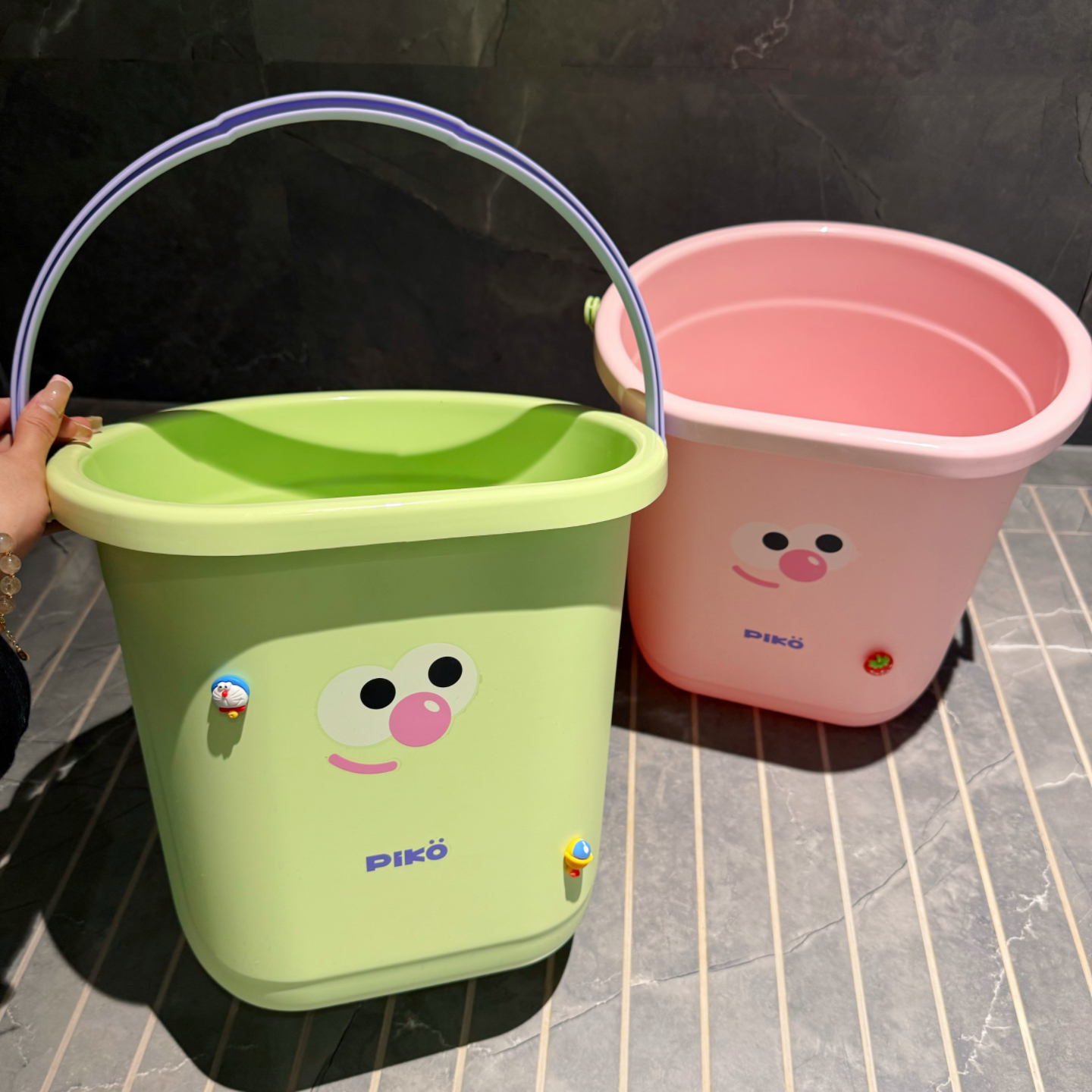 卡通表情水桶学生宿舍用