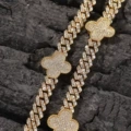 Gold, Approximately 20cm (8 Inches), 4-Flower Design.