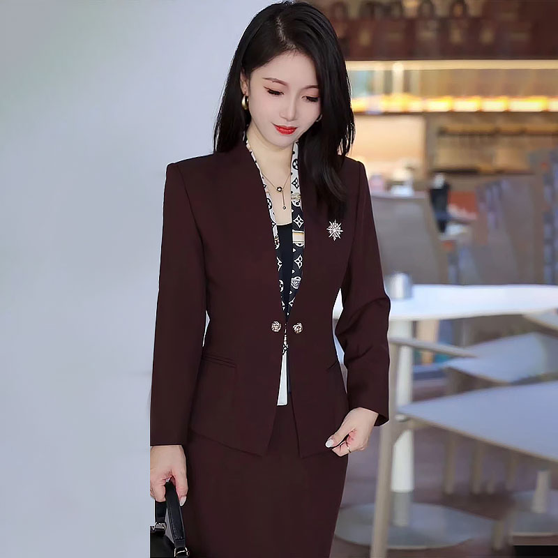 2024秋冬新款女装今年流行安可拉红小香风气质职业女裙套装喜妈妈