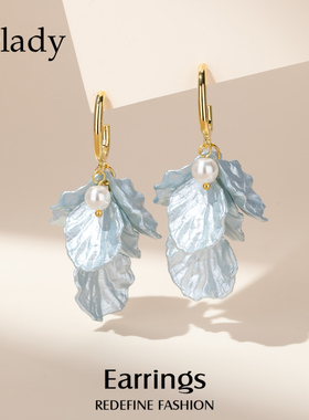 蓝色花瓣耳饰女耳钉耳环2026新款爆款高级感秋冬独特度假风耳坠