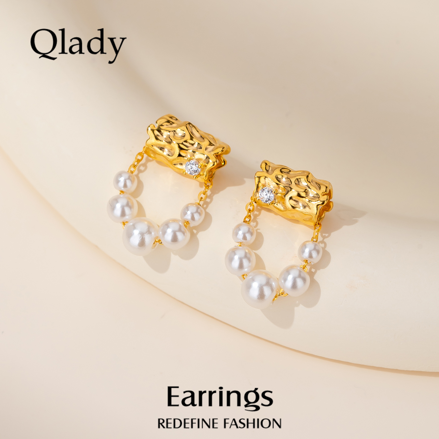 纯银仿珍珠耳钉小流苏金色