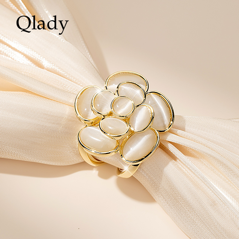 丝巾扣固定衣服防走光神器胸针高端精致时尚设计感小众旗袍配饰