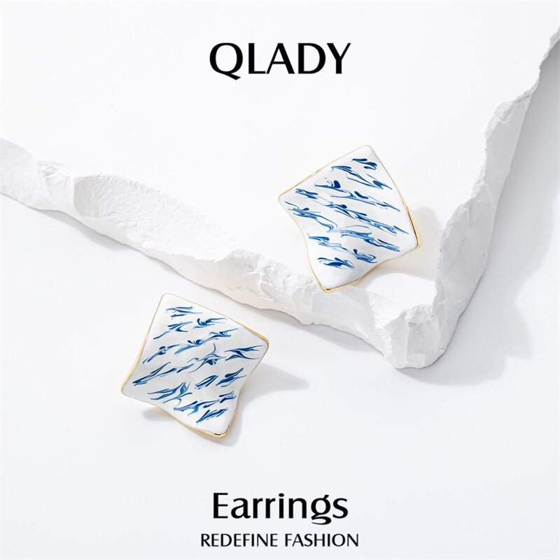 青花瓷纹银耳钉耳饰小众独特耳环2026新款爆款高级感轻奢耳坠