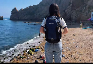 新款kaletour铠乐途登山户外双肩背包32升旅游徒步骑行上班运动包