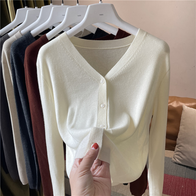 韩版纯色长袖羊毛女装单排扣V领