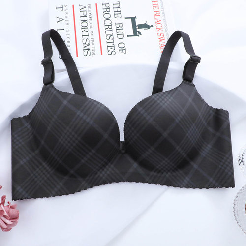 一片式100CD大胸显小内衣女薄款缩胸运动聚拢无痕胖mm大尺码内衣