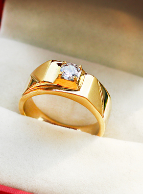 镀黄金钛钢戒指莫桑石婚戒男士