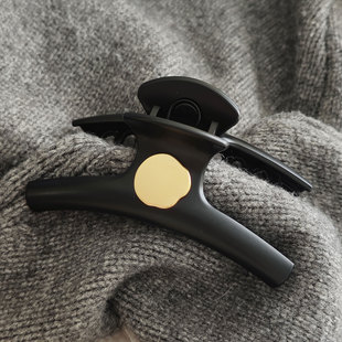 抓夹女高级感新款精致磨砂发夹后脑勺大号高端夹子女生盘发咖黑金