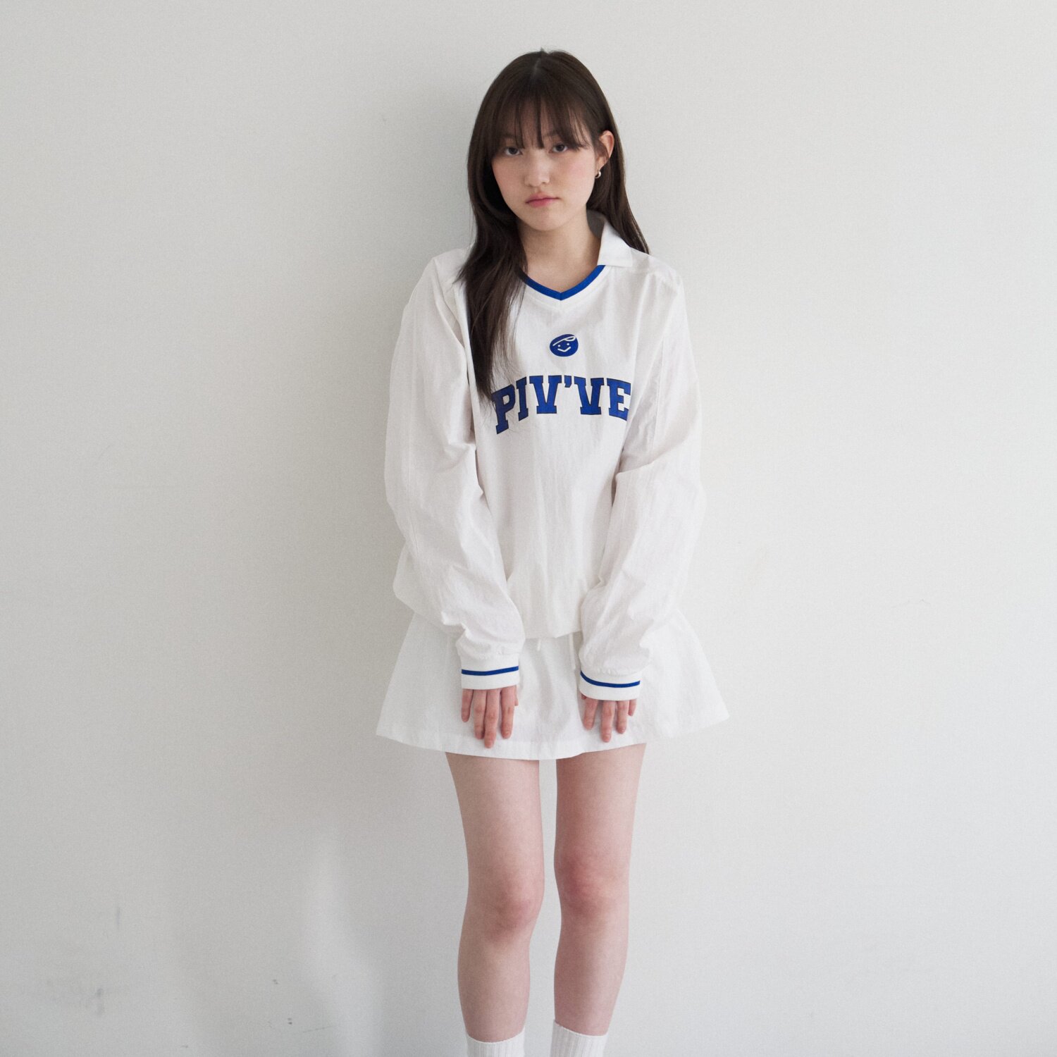 韩国代购Pivvee高尔夫球服26年女士春夏翻领配色长袖宽松运动卫衣
