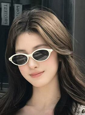 2026新款椭圆书呆子墨镜女窄框复古珍珠老钱风辣妹防紫外线太阳镜