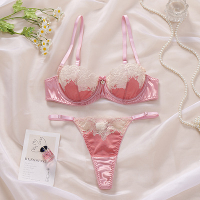法式蕾丝纯欲透视内衣丁字裤套装