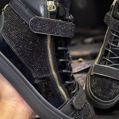 WR GZ新款水钻牛皮高帮金属拉链男鞋圆头平底羊毛软底舒适男潮鞋