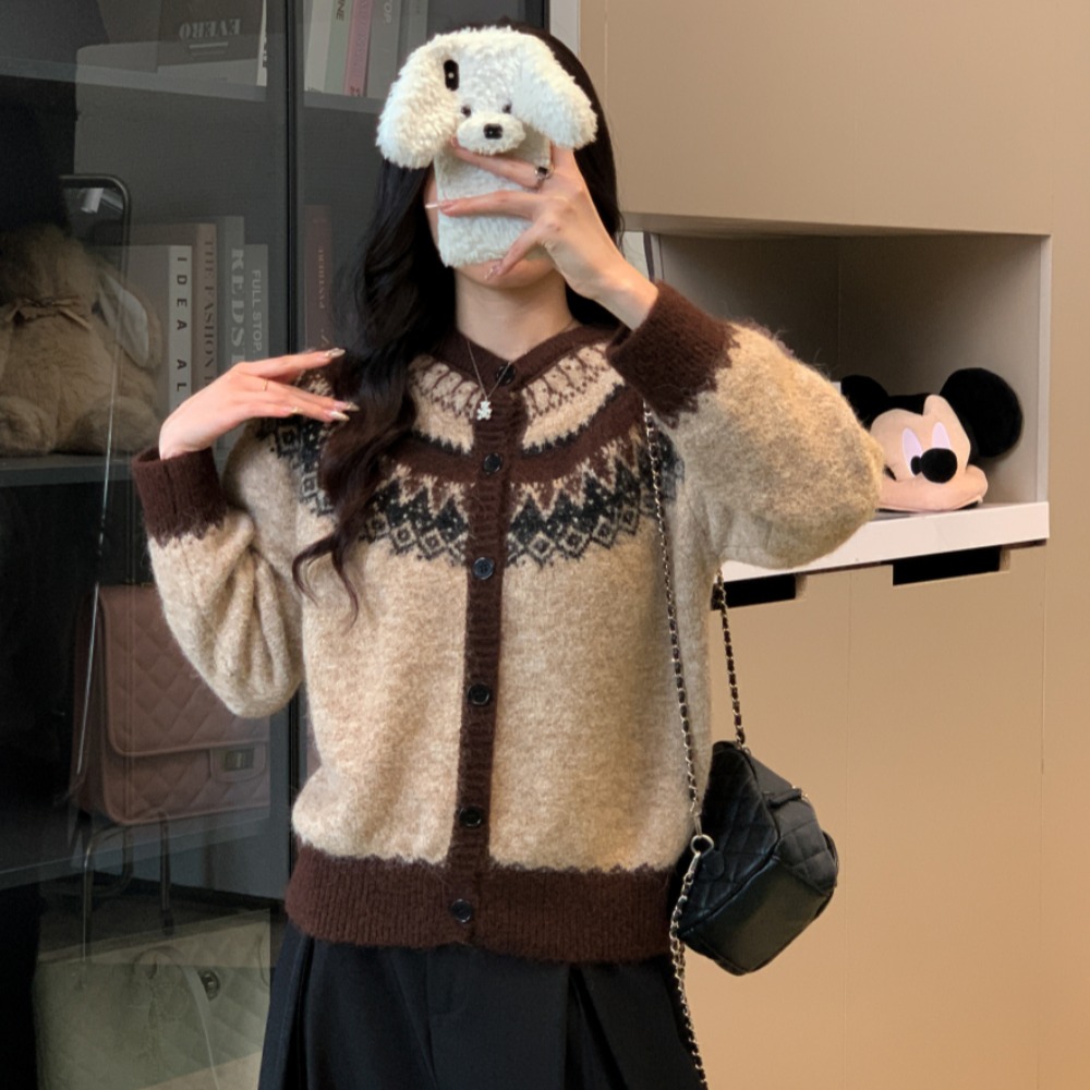 秋冬新款费尔岛毛衣外套女小众百搭针织开衫别致短款上衣，女装针织衫/毛衣，衣嘉衣服饰