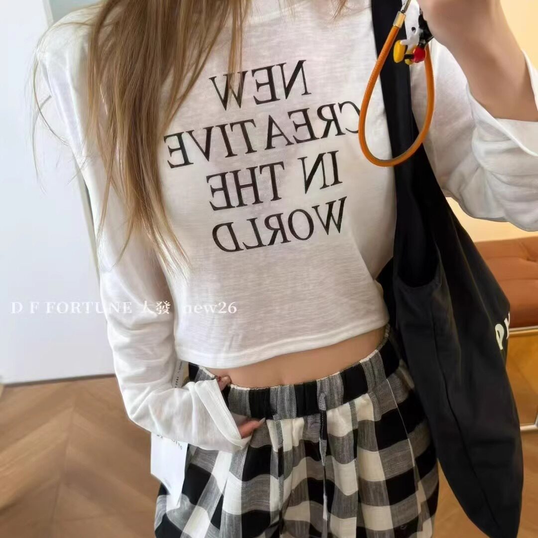 小时代夏季新款字母印花长袖设计感露背T恤女圆领短款防晒上衣潮