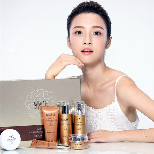 国产化妆品正品女士拉丝蜗牛套装六合一水乳眼霜气垫秋冬保湿紧致