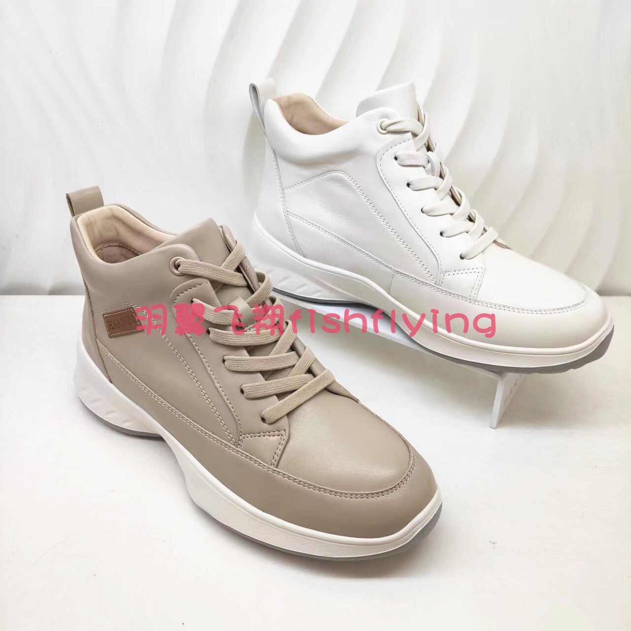 HCA246102哈森专柜正品2024秋冬款高帮坡跟系带休闲软底舒适女鞋