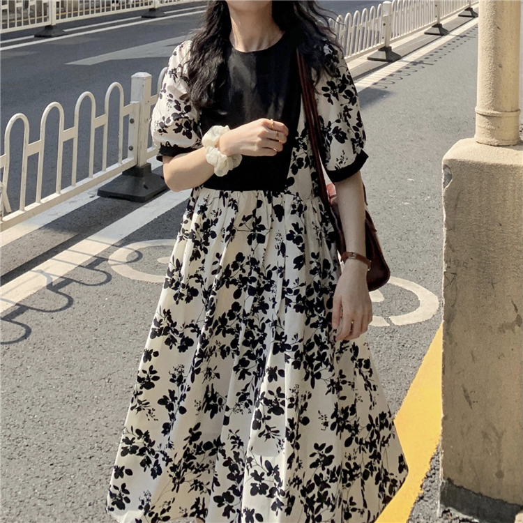 Real price ~ fashion chic color contrast Lantern Sleeve long skirt personalized stitching floral dress for women