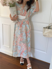 Real price ~ 2021 summer casual floral skirt women's waist closed gentle wind V-neck elegant dress