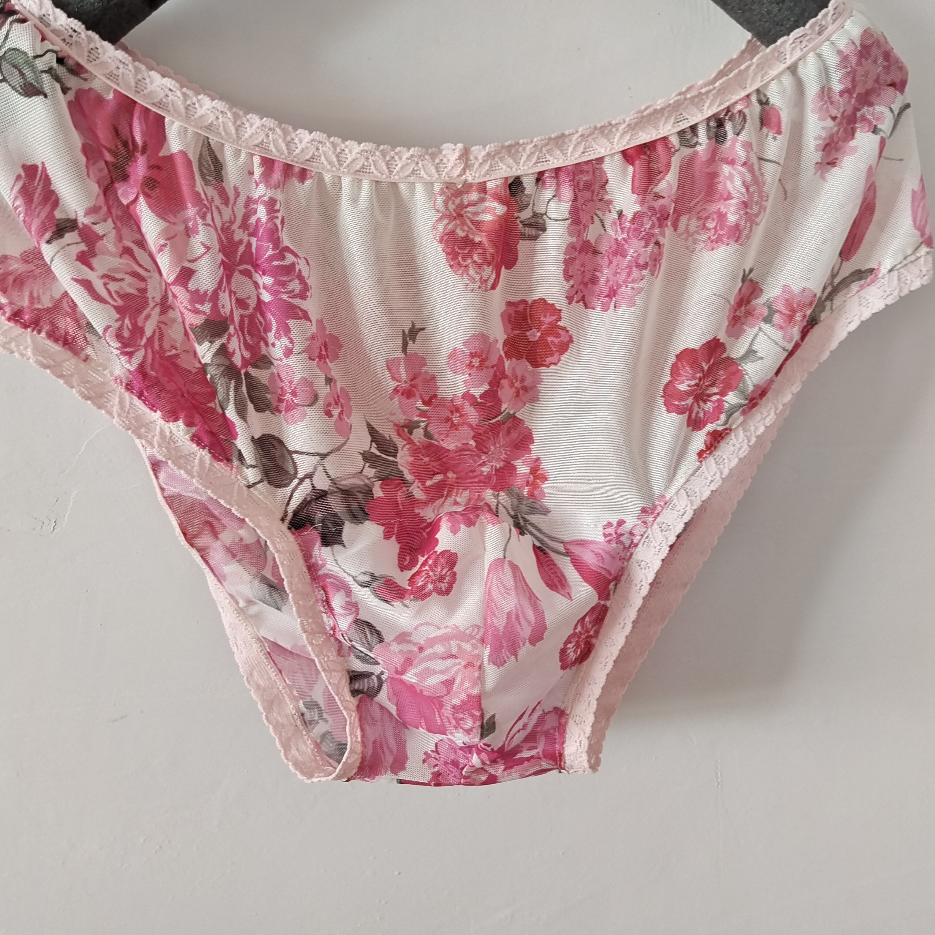 椒北衣韵原创复古蜂窝漏空弹力透气凉爽透肉男式修身中腰三角内裤