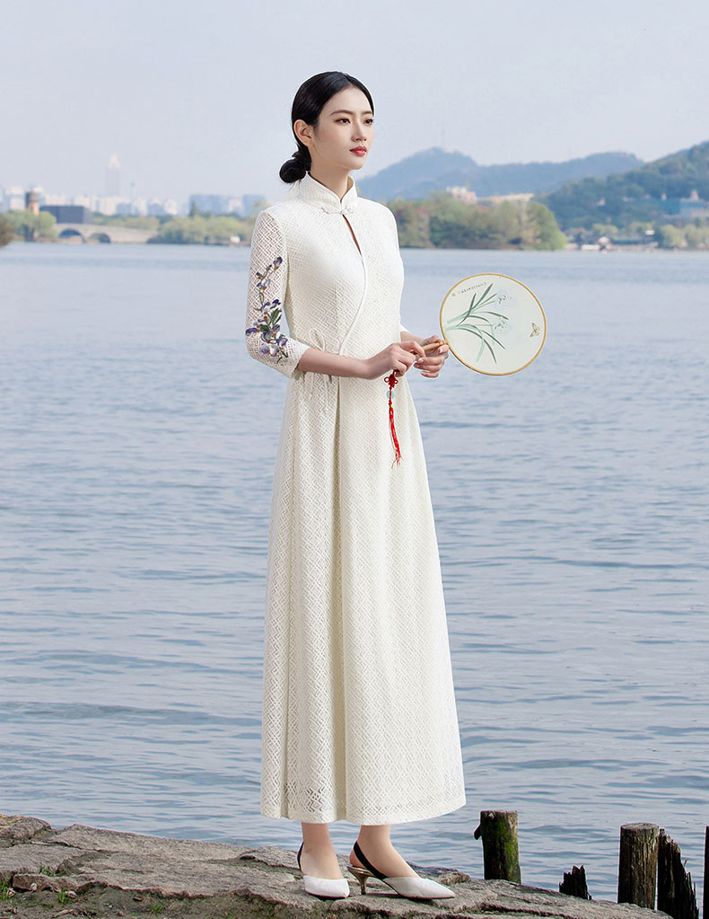 浒城古娘新中式蕾丝镂空连衣裙