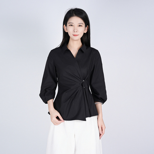 2025秋季气质国风舒适纯色显瘦精致宽松纯色女减龄设计感衬衫上衣