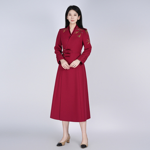浒城古娘新款精致刺绣气质红色长袖新中式国风战袍连衣裙女款春秋