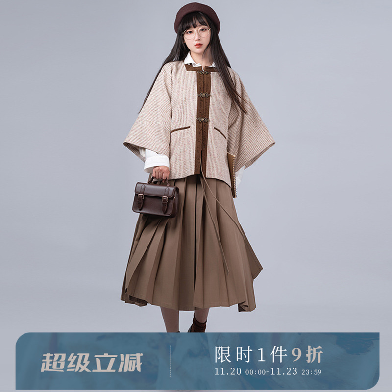 百搭保暖的方领半臂外套冬日汉服