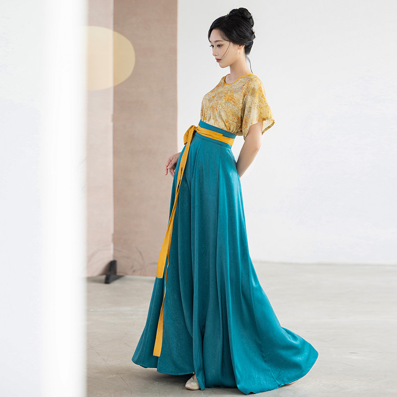 拟梦坦领汉服短袖夏款