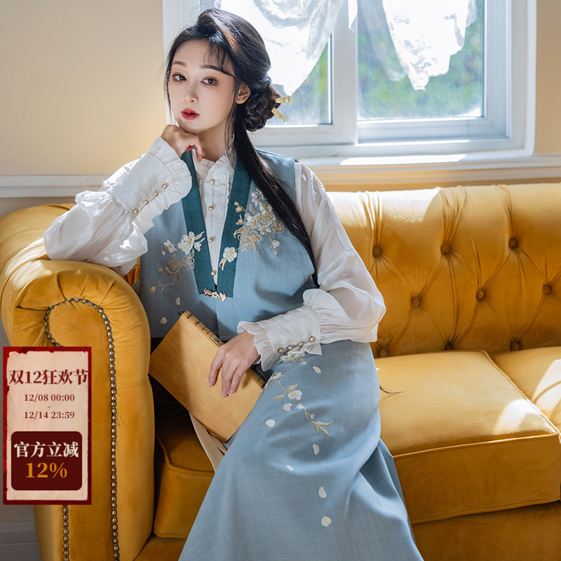 拟梦通勤常日常汉服刺绣马甲旋裙