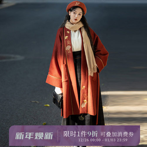 拟梦原创红色秋冬过年汉服