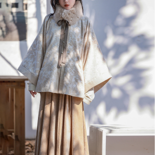 原创明制圆领半袖 短袄加绒口袋秋冬汉服日常加厚外套 柔华 拟梦