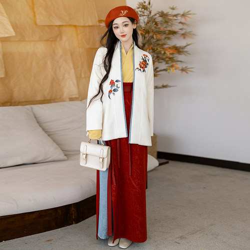 拟梦秋冬日常汉服汉元素红色