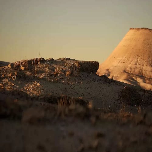 UE5写实干旱戈壁荒漠场景扫描公路荒原Arid Landscape (NANITE)