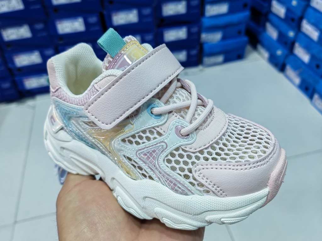 婴芬特正品机能鞋女童鞋单网眼儿童运动鞋防滑软底27-31包邮