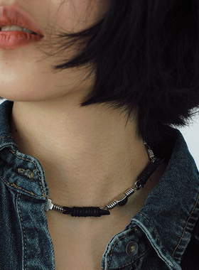 爱心金属吊坠黑蜡绳编织锁骨链