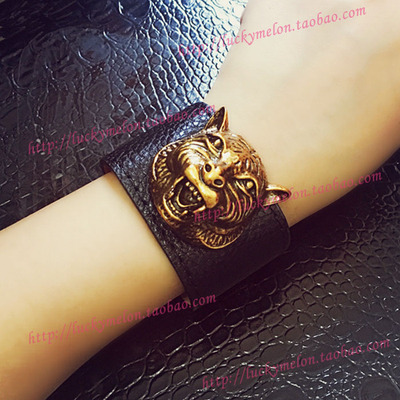 大牌同款立体狮子头手环皮