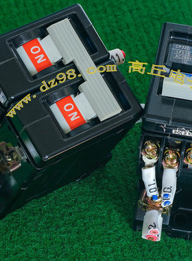 原装拆机CP32D 30A 250V日本富士 双路过电流保护器 带辅助断路器