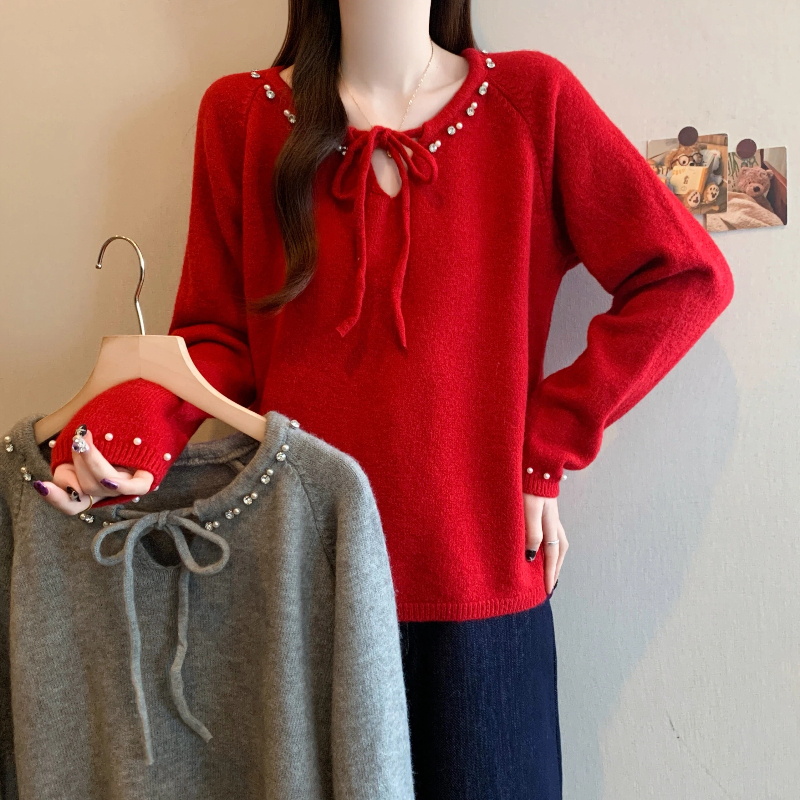 2025冬季新款大码女时尚设计钉珠蝴蝶结系带宽松百搭内搭针织上衣
