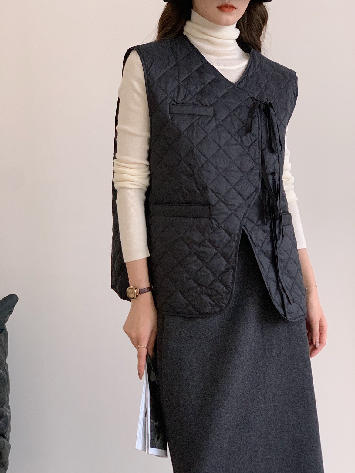 2025新款设计感暗黑风个性菱羽绒服