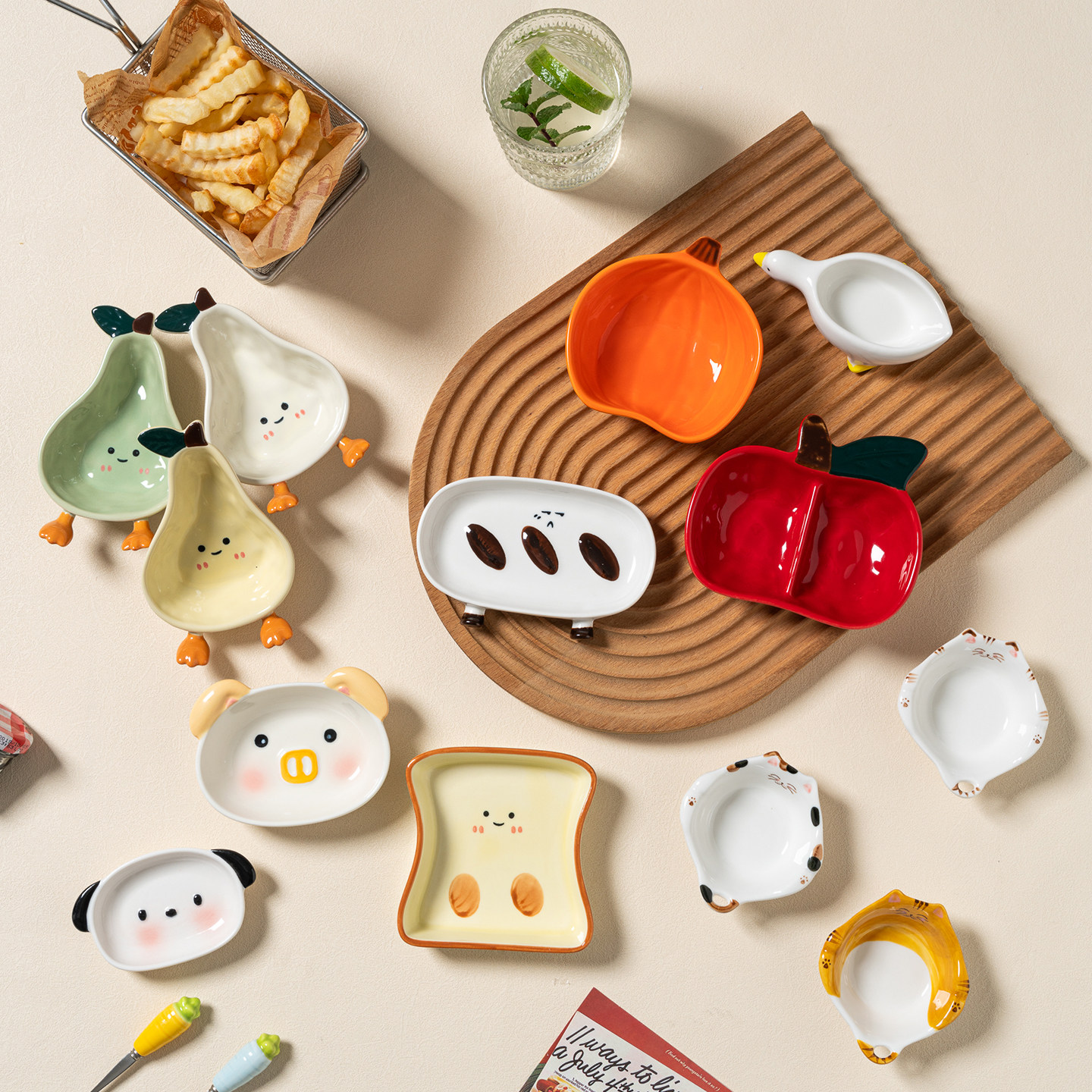 创意卡通陶瓷碟子可爱零食甜品干果碟家用火锅烤肉调料味碟蘸料碟
