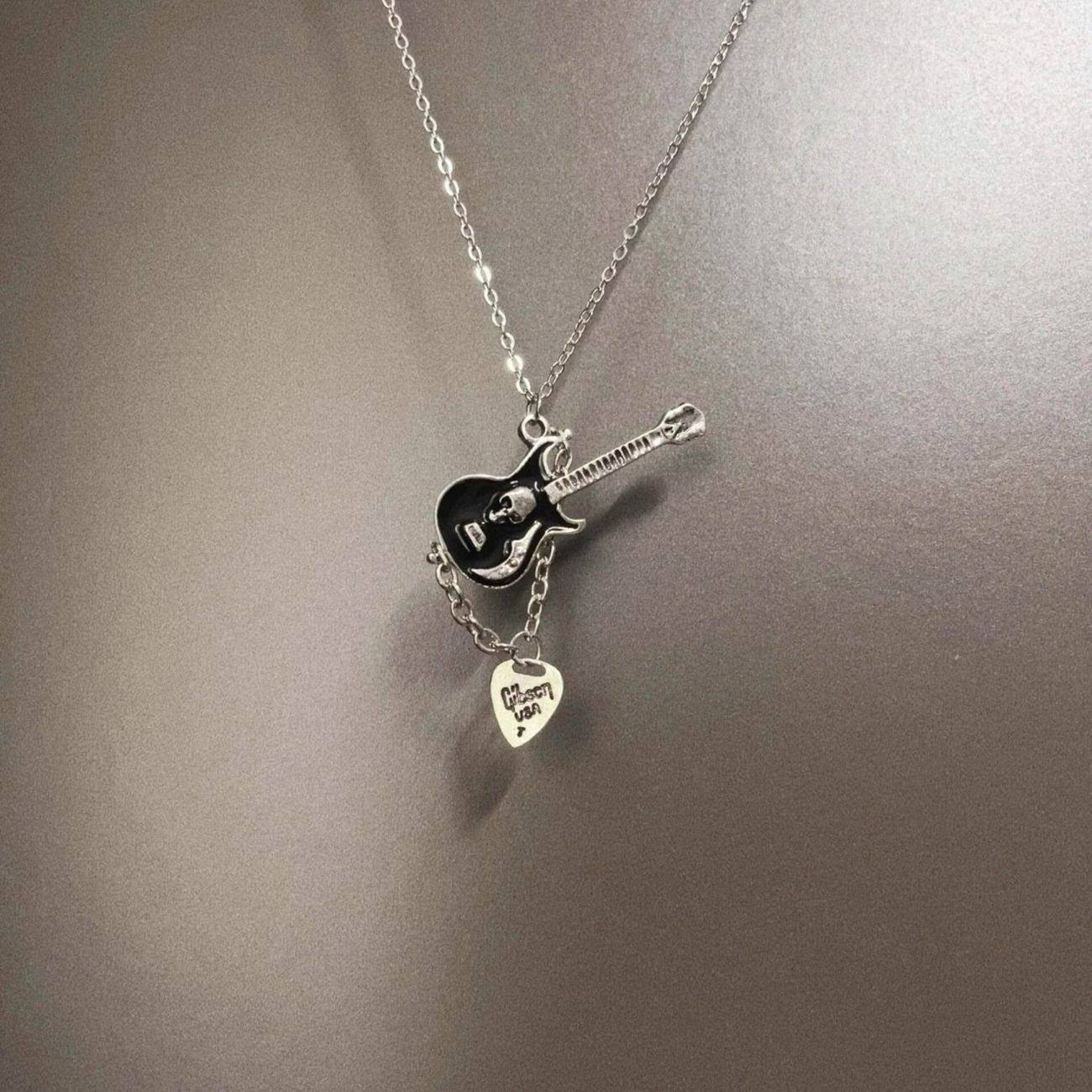 哥特摇滚朋克骷髅吉他项链 y2k亚文化复古做旧风锁骨链ins风