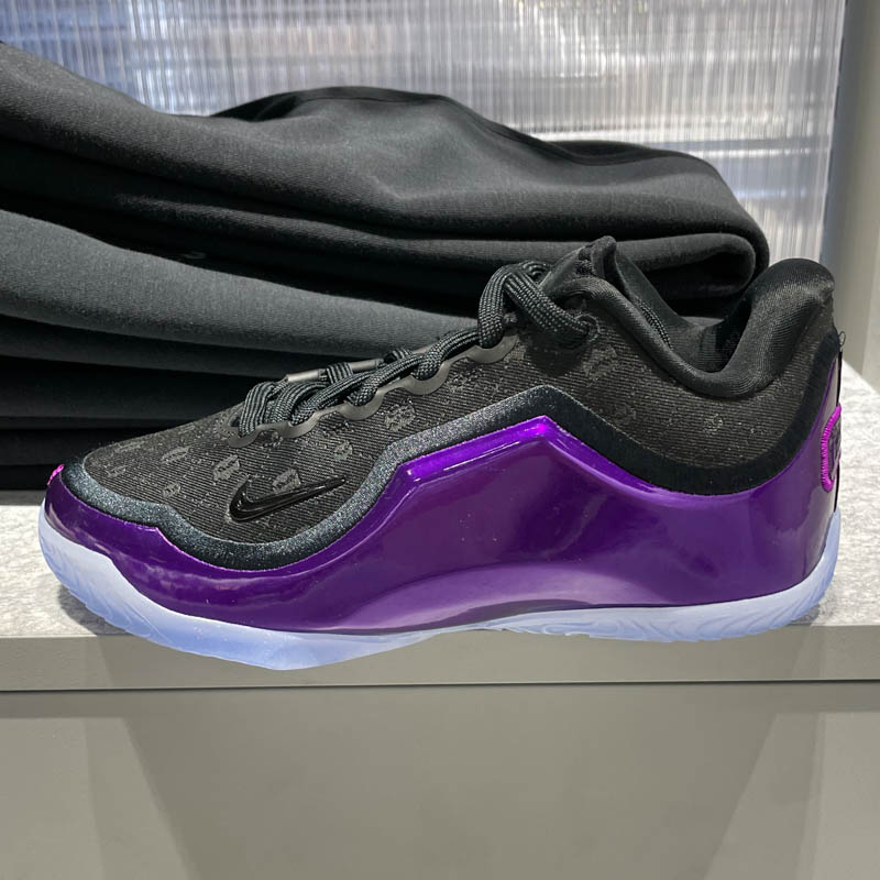 Nike耐克男大童鞋气垫实战詹姆斯鸳鸯低帮防滑篮球鞋IQ6709-001
