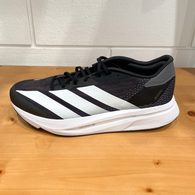 阿迪达斯男鞋缓震耐磨透气跑步鞋